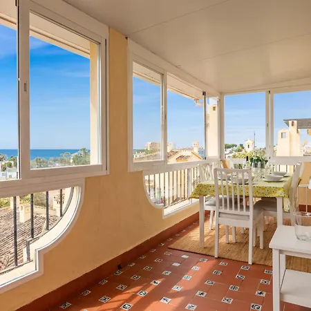 Vivi Homes - Santana - Two Connected With Private Terrace Daire *